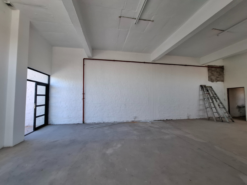 To Let commercial Property for Rent in Maitland Western Cape